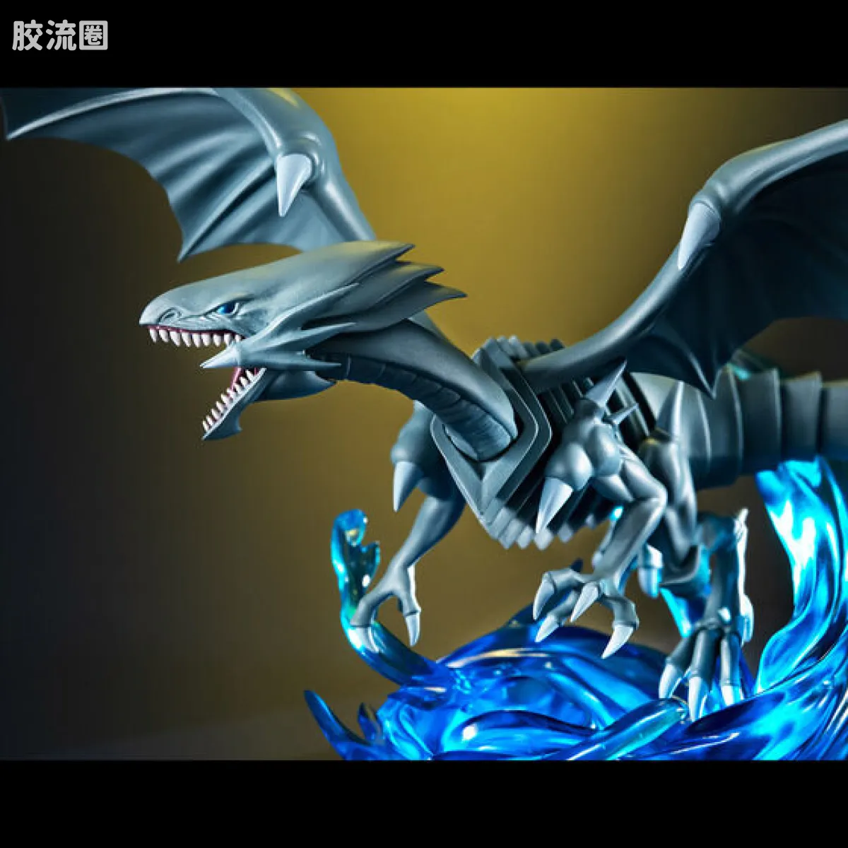 Mega House 手办系列 MONSTERS CHRONICLE系列 青眼白龙 - 图片